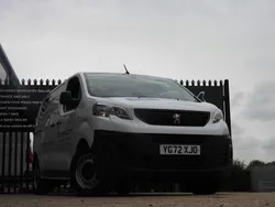 White Used 2022 Peugeot Expert Premium Van | £8,990 (Good price)