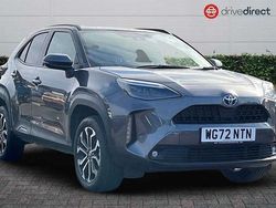 Used 2025 Toyota Yaris Hybrid Design Estate | £18,650 (Super price)