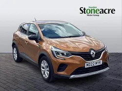 Orange Used 2022 Renault Captur Iconic SUV | £13,995 (Fair price)