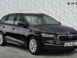 Black magic pearl effect New 2024 Skoda Octavia SE Technology Estate | £24,230 (Good price)