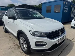 White Used 2018 VW T-Roc Design SUV | £12,950 (Fair price)