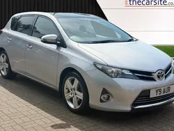 Used 2013 Toyota Auris Multidrive S | £9,995 (A bit pricey)