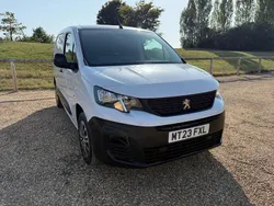 White Used 2023 Peugeot Partner Premium MPV | £12,475 (Fair price)
