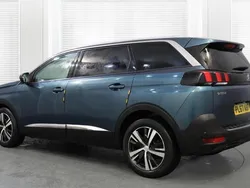 Green Used 2018 Peugeot 5008 Allure MPV | £18,359 (Fair price)