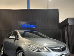 Silver Used 2011 Vauxhall Astra Estate | £2,995 (Expensive)