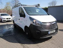 White Used 2018 Vauxhall Vivaro Van | £8,950 (Good price)