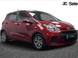Red Used 2017 Hyundai i10 SE Hatchback | £6,300 (Fair price)