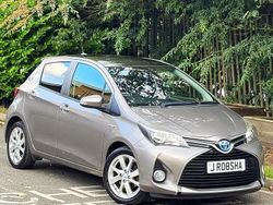 Bronze Used 2014 Toyota Yaris Hybrid Hatchback | £8,495 (A bit pricey)