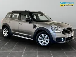 Silver Used 2020 Mini Cooper Countryman Classic SUV | £14,795 (Super price)