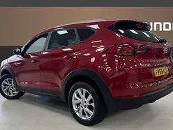 Red Used 2018 Hyundai Tucson SE SUV | £11,927 (Fair price)