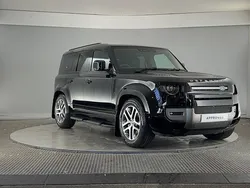 Used 2024 Land Rover Defender SE Dynamic SUV | £58,750 (Good price)
