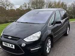 Used 2011 Ford S-MAX Titanium | £3,995 (Good price)