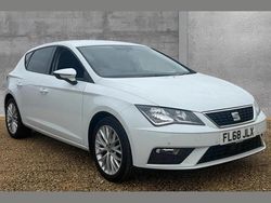 Metallic nevada white Used 2018 Seat Leon SE Dynamic Hatchback | £8,950 (Good price)