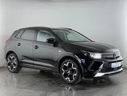 Black Used 2022 Vauxhall Grandland X Ultimate SUV | £17,850 (Fair price)