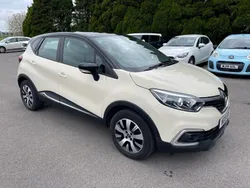Cream Used 2019 Renault Captur Play SUV | £9,995 (Fair price)
