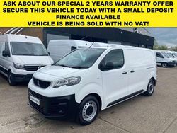 White Used 2020 Peugeot Expert Van | £10,500 (Good price)