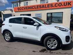 White Used 2017 Kia Sportage 2 SUV | £6,995 (Fair price)