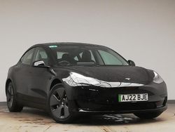 Black Used 2022 Tesla Model 3 RWD Sedan | £21,498 (A bit pricey)