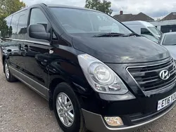 Black Used 2016 Hyundai I800 SE MPV | £10,495 (Good price)