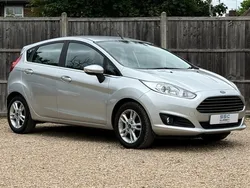 Silver Used 2015 Ford Fiesta Zetec Hatchback | £5,420 (Fair price)