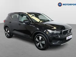Black Used 2019 Volvo XC40 Momentum SUV | £16,699 (A bit pricey)