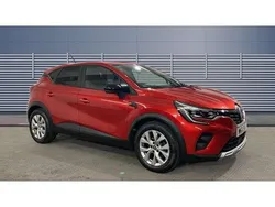 Red Used 2021 Renault Captur Iconic SUV | £11,895 (Fair price)