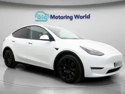 Used 2022 Tesla Model Y Long Range SUV | £25,300 (Super price)