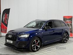 Blue Used 2020 Audi Q7 Black Edition SUV | £29,995 (Fair price)