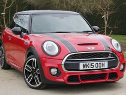 Red Used 2015 Mini Cooper S Hatch Hatchback | £6,995 (Good price)