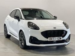 White Used 2023 Ford Puma ST SUV | £21,499 (Good price)