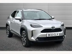 Silver Used 2023 Toyota Yaris Cross Design SUV | £21,650 (Fair price)