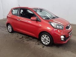Red Used 2013 Kia Picanto City Hatchback | £3,499 (Fair price)