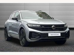 Oyster silver Used 2025 VW Touareg Black Edition SUV | £51,990 (Fair price)
