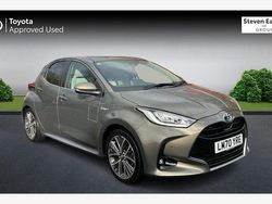 Used 2025 Toyota Yaris Hybrid Hatchback | £16,261 (Good price)