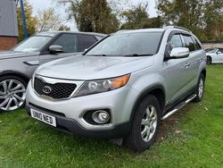 Silver Used 2010 Kia Sorento 2 SUV | £4,150 (A bit pricey)