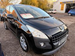 Black Used 2012 Peugeot 3008 Active Hatchback | £4,995 (Fair price)