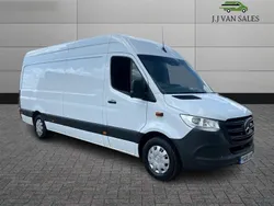White Used 2018 Mercedes Sprinter Van | £10,995 (Fair price)