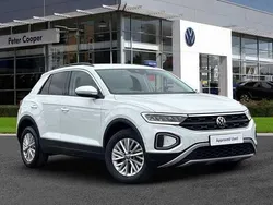 White Used 2022 VW T-Roc Life SUV | £18,392 (Fair price)