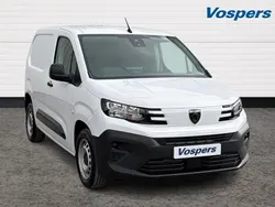 White New 2025 Peugeot Partner MPV | £16,450 (Good price)