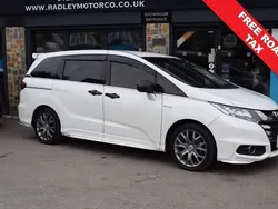 White Used 2023 Honda Odyssey MPV | £16,000 (Fair price)