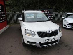 White Used 2016 Skoda Yeti SE SUV | £9,495 (Fair price)
