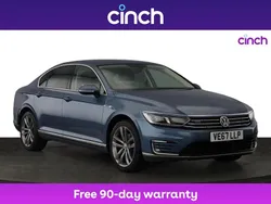 Blue Used 2017 VW Passat GTE Sedan | £13,799 (Fair price)