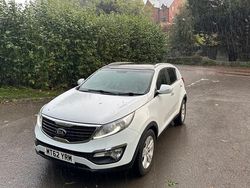 White Used 2012 Kia Sportage 2 SUV | £4,995 (Fair price)