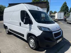 White Used 2023 Peugeot Boxer Premium Van | £15,995 (Good price)
