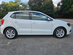 White Used 2015 VW Polo SE Hatchback | £6,950 (Fair price)