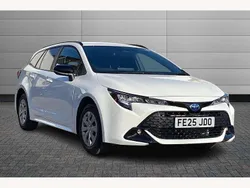 White New 2025 Toyota Corolla | £25,200 (Fair price)