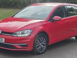 Red Used 2018 VW Golf VII SE Hatchback | £9,300 (Super price)
