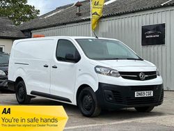 White Used 2019 Vauxhall Vivaro Edition Van | £7,990 (Super price)