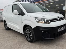 White Used 2019 Citroën Berlingo MPV | £8,995 (Fair price)