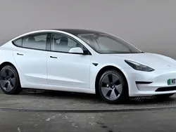 White Used 2021 Tesla Model 3 Long Range AWD Sedan | £18,998 (Expensive)